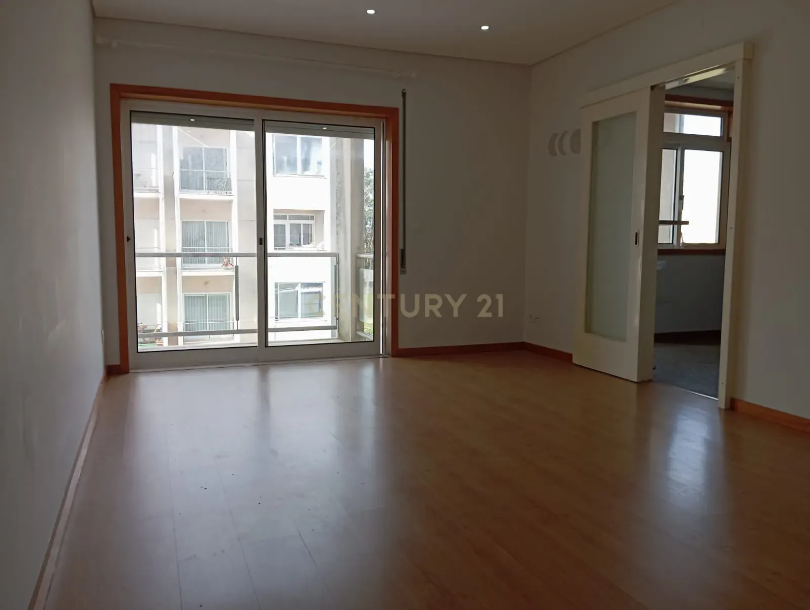 Apartamento T2 à venda em Póvoa de Varzim — foto 2