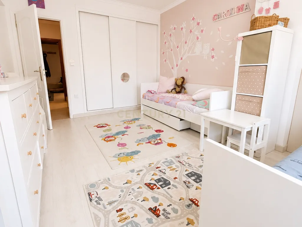 Apartamento T2 com Parqueamento | Rio de Mouro | Casais de Mem Martins - Image 26