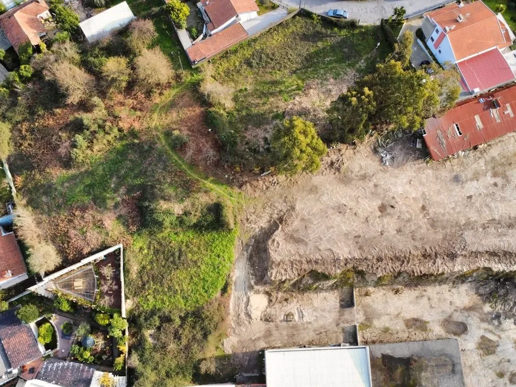 Terreno Urbanizável em Paços de Ferreira - Image 4