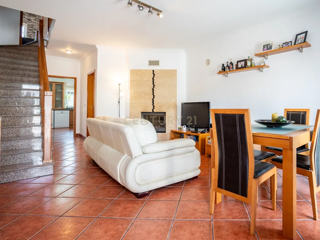 Moradia T3 em Quinta do Conde, Sesimbra - Oportunidade Única - Image 22
