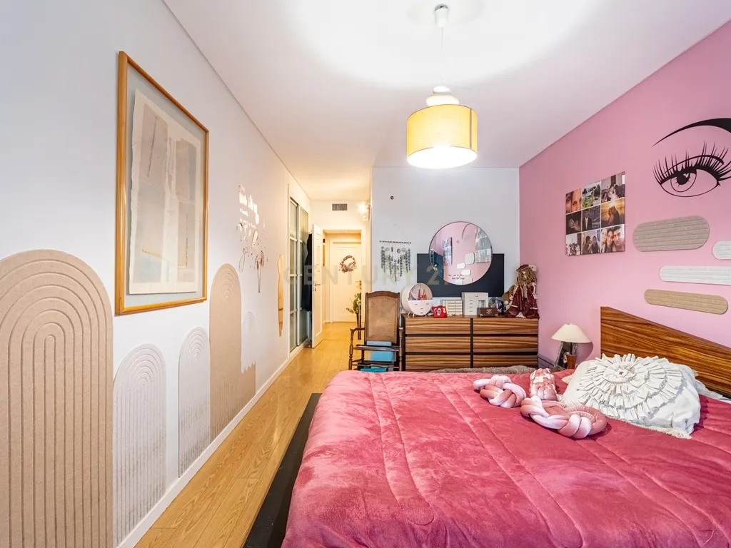 Apartamento T3 com Parqueamento e Arrecadação | Montijo - Image 24