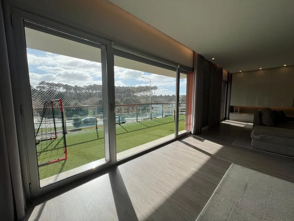 Apartamento Exclusivo T4+1 na prestigiada Quinta da Oliveira - Caldas da Rainha - Image 24