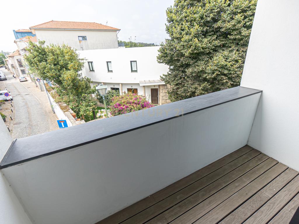 Apartamento T2 com 149 m2 - Centro Histórico de Matosinhos - Image 30
