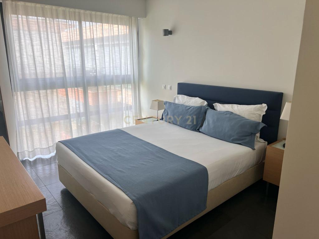 Apartamento Moderno em Tróia com Piscina e Sauna - Image 3