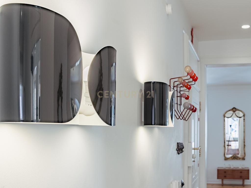 APARTAMENTO DE LUXO NA RUA DE SÃO BENTO — 188 m² | PRÍNCIPE REAL · ESTRELA - Image 7