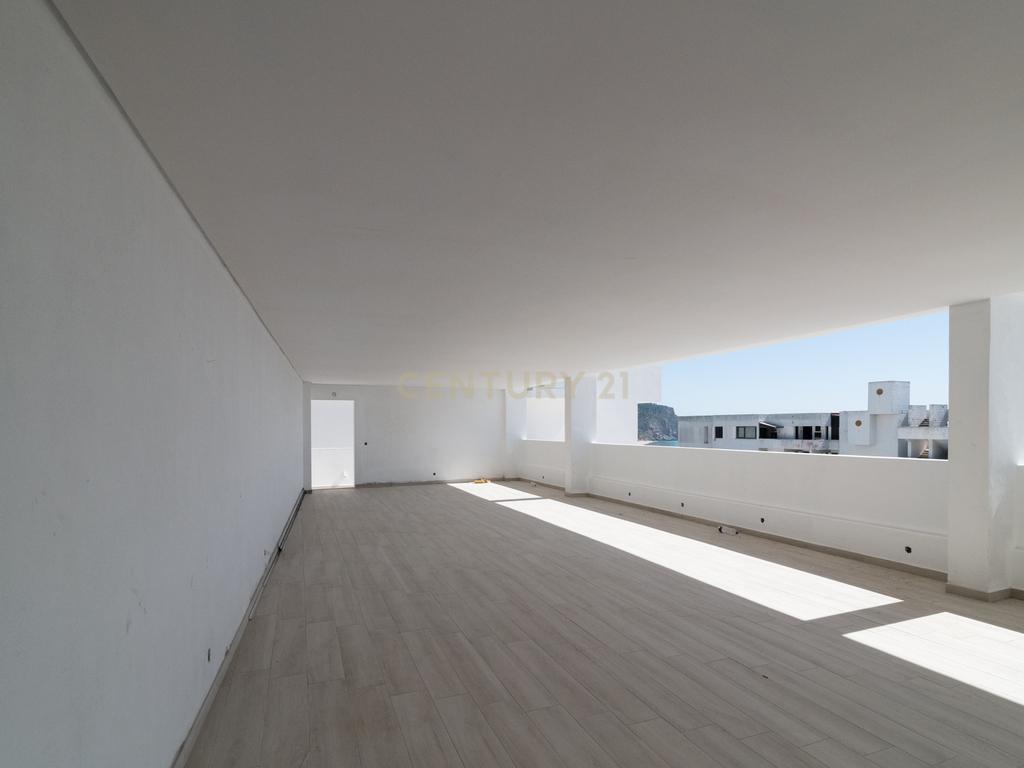 Condomínio Villas d’Ouro – Exclusividade e Conforto no Coração de Sesimbra - Image 73