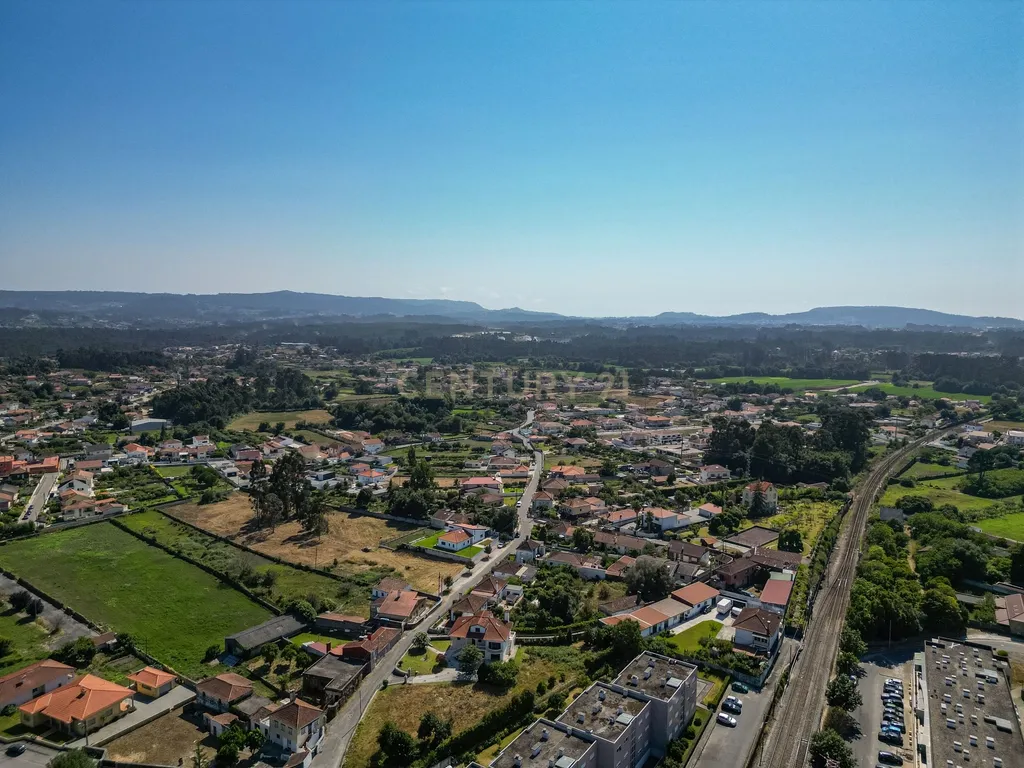 Oportunidade em Barroselas: Duplex Novo a 3 min. da Estação de Comboio - Image 44