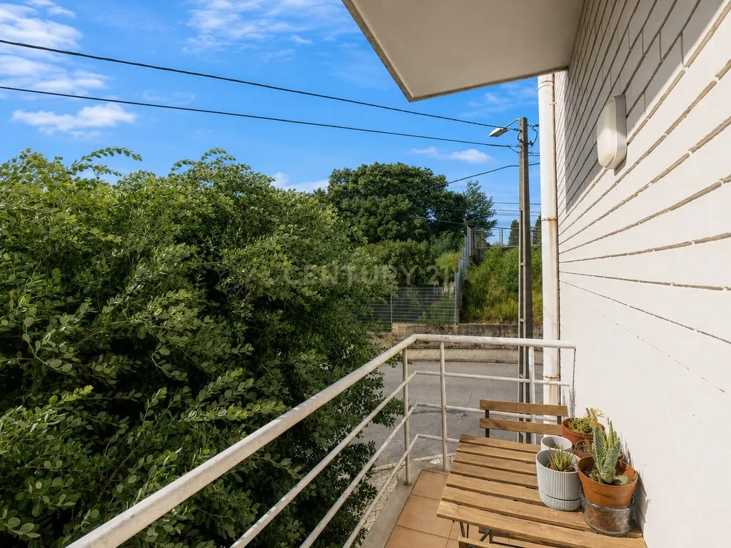 T2 EM ERMESINDE — 106 m², ÁREAS EXTRAORDINÁRIAS E QUALIDADE IMPECÁVEL - Image 4