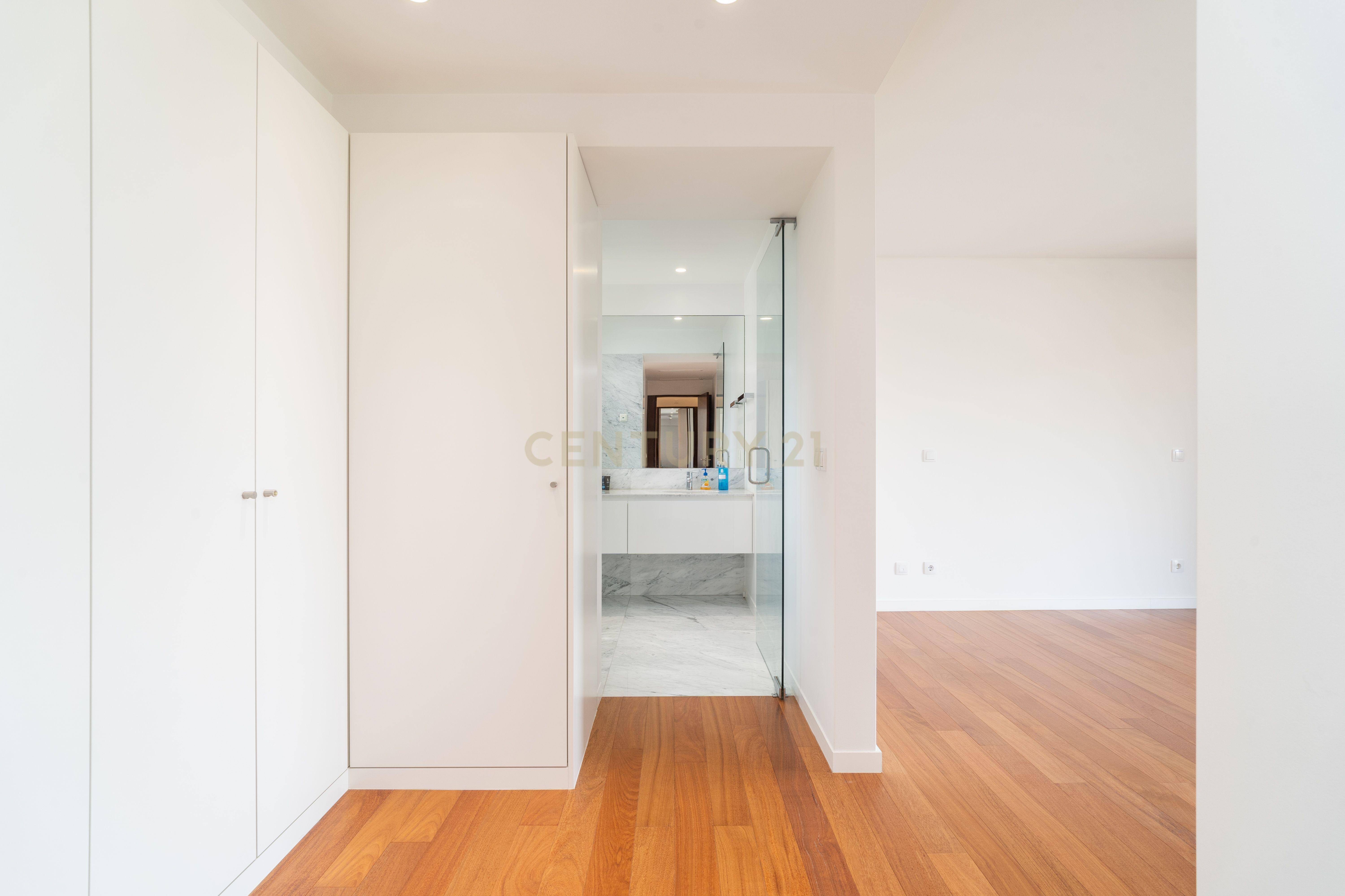 Requintada Penthouse T6 em Celas - Coimbra - Image 19