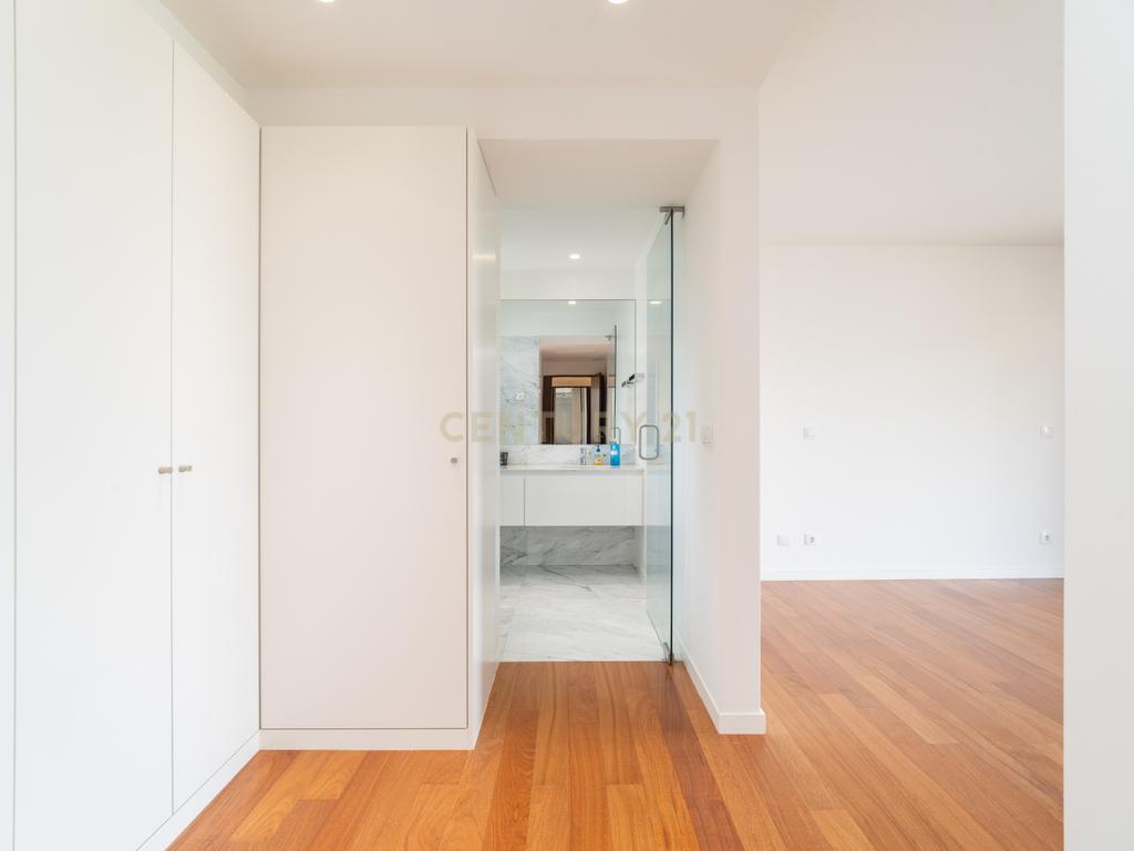 Requintada Penthouse T6 em Celas - Coimbra - Image 19