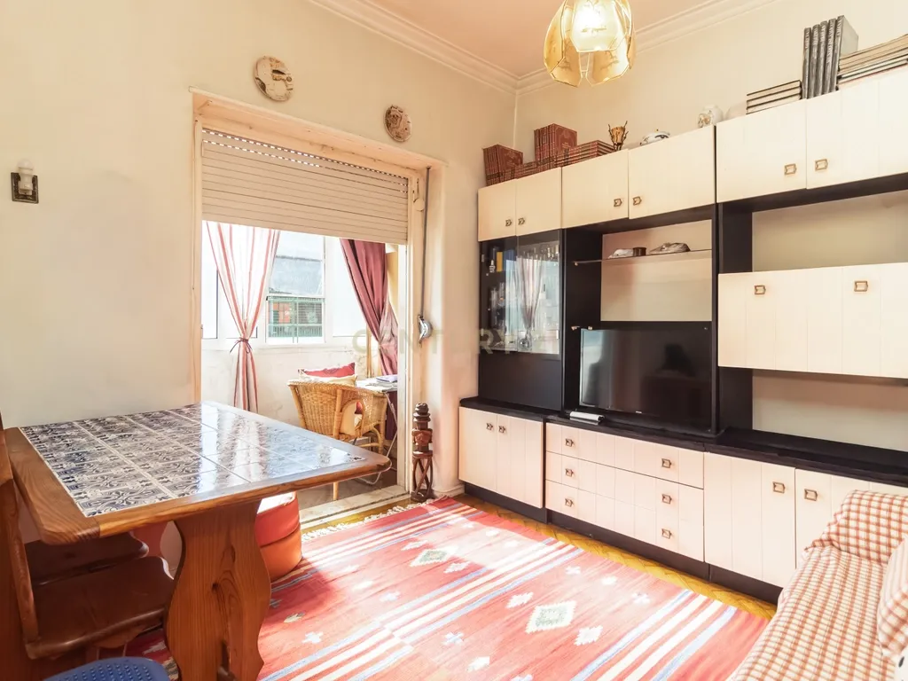 Apartamento t0 para investimento - Image 9