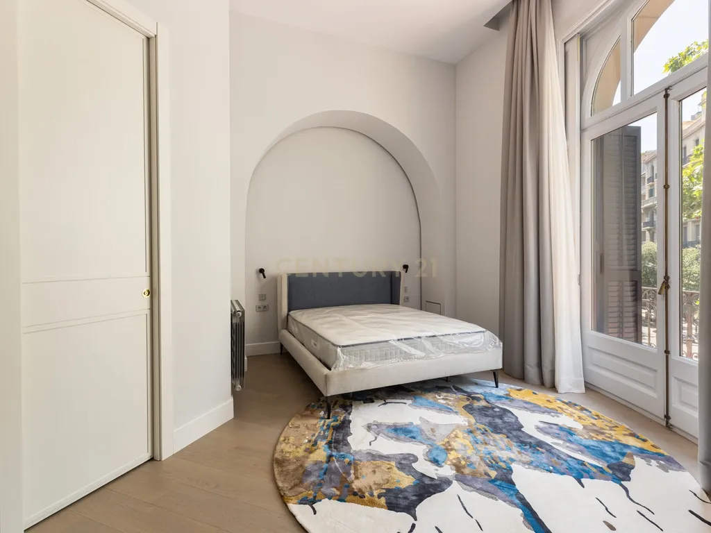 Luxuosa Propriedade Renovada em Barcelona, Cataluña - Image 19