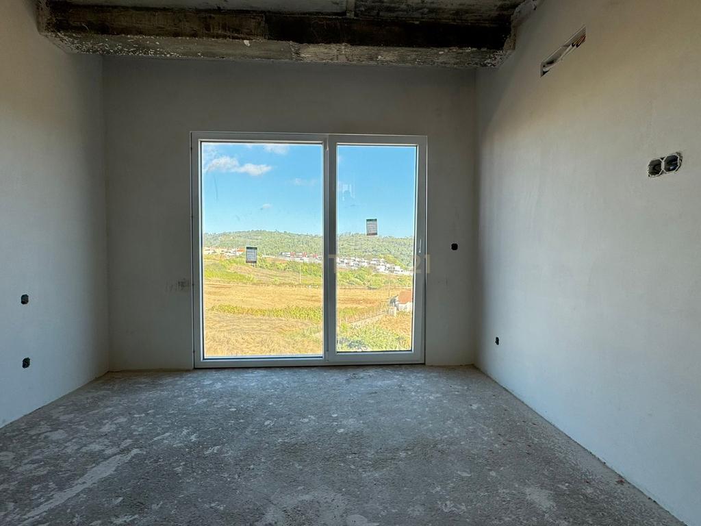 Moradia NOVA Moderna T4: Conforto, Modernidade e Vistas Deslumbrantes - Image 21