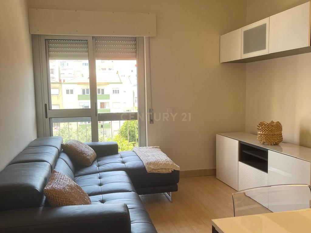Apartamento T2 para venda em Mem Martins - Image 22