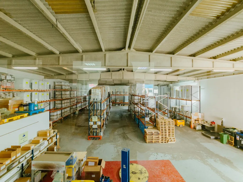 Armazém na Urbanização industrial Quinta dos Machados, Moita - Image 1