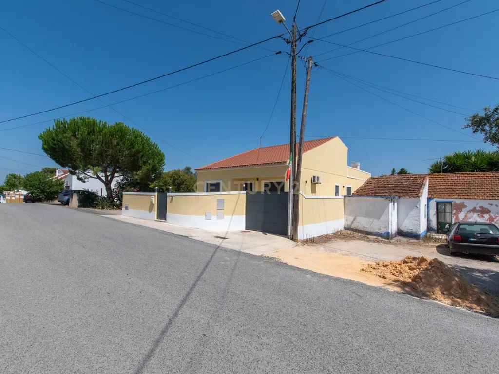 Casa Rústica em Cartaxo - Image 2