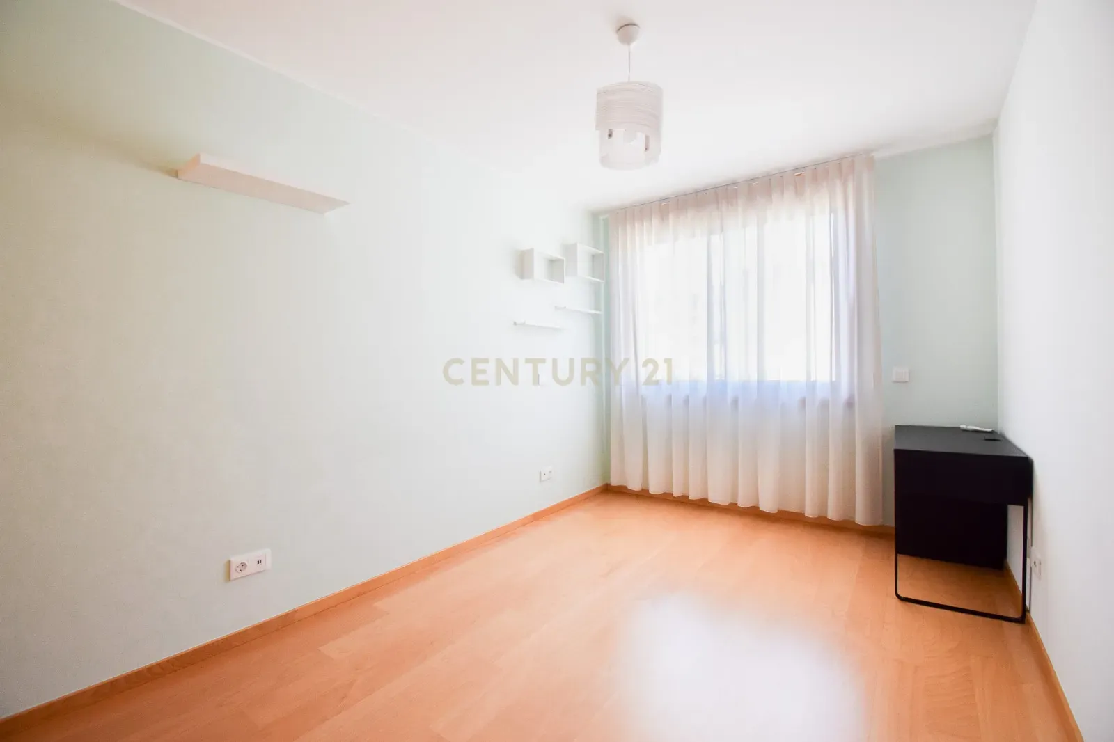 Apartamento T2 Quinta da Portela ( Mondego Residence)em Coimbra com Varanda e Serviços Exclusivos - Image 15