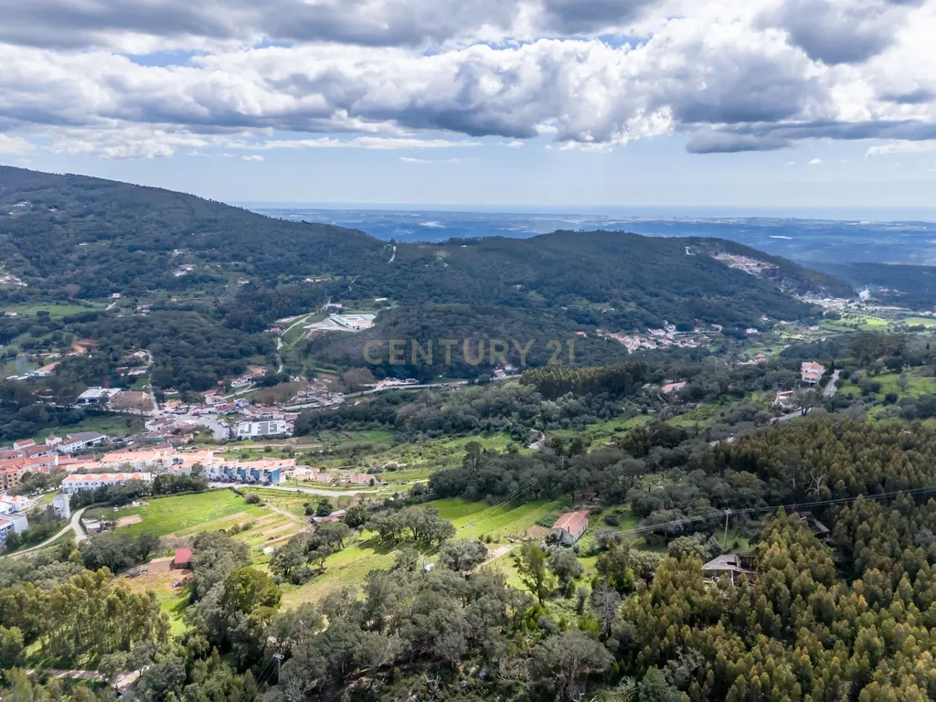 QUINTA COM 2,5 HECTARES EM ZONA CENTRAL DE MONCHIQUE - Image 41