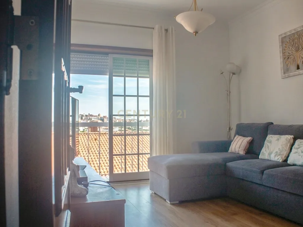 T3 na Amadora – Conforto, Espaço e Excelente Localização! - Image 17