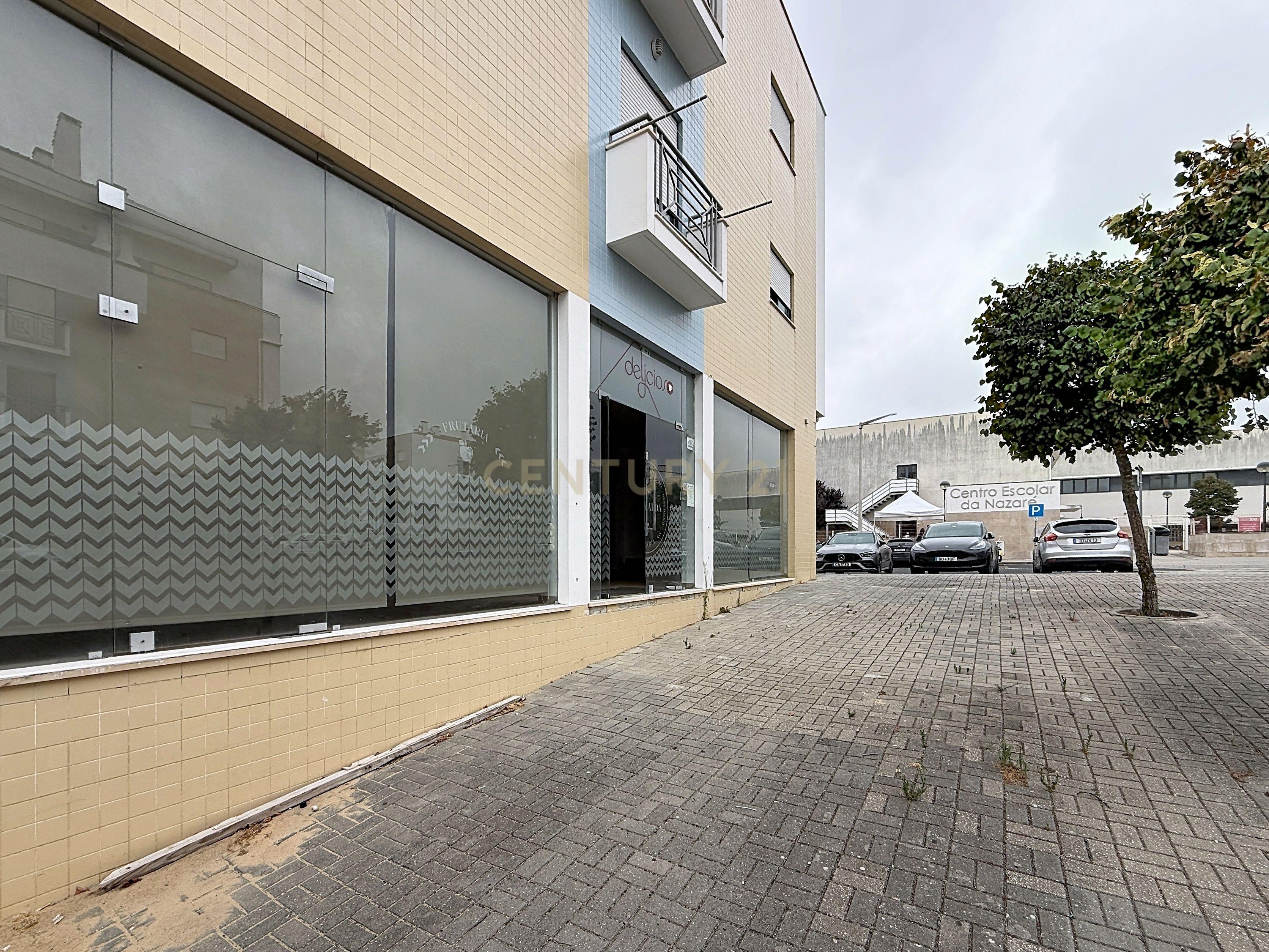 Fotografia 9 de Espaço comercial versátil e estrategicamente bem localizado  - Oportunidade Única
