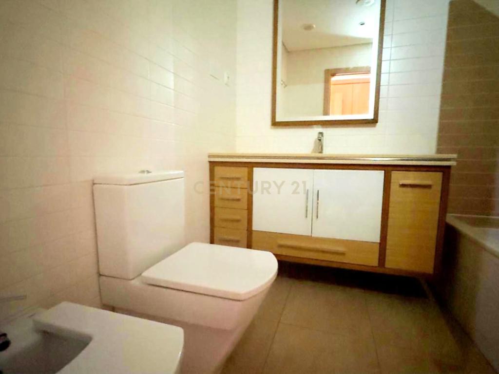 Apartamento T3 na Alta de Lisboa com Box para 2 Viaturas - Image 14