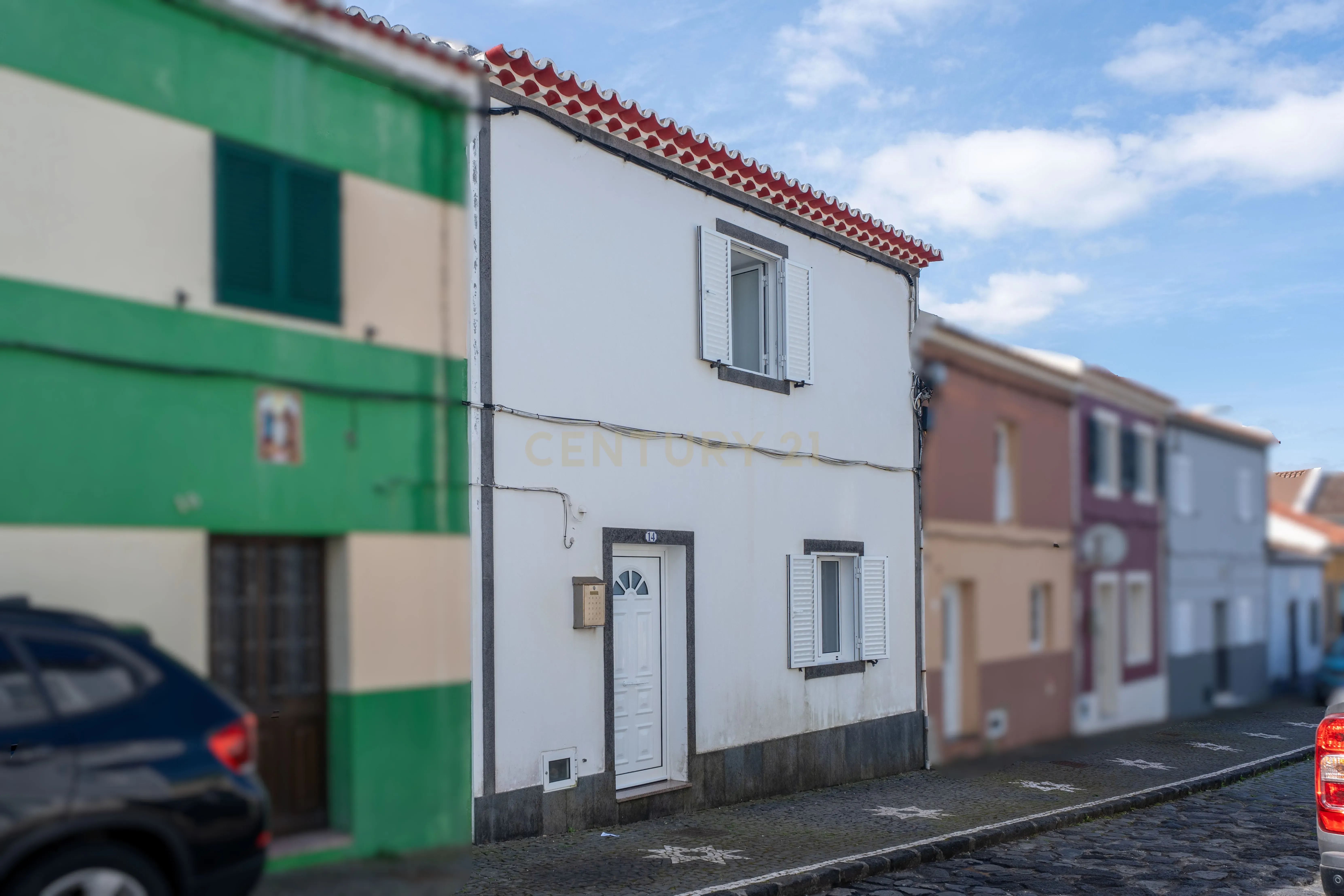 Moradia T2 na Matriz da Ribeira Grande- Conforto, localização e qualidade de vida numa só casa! - Image 2