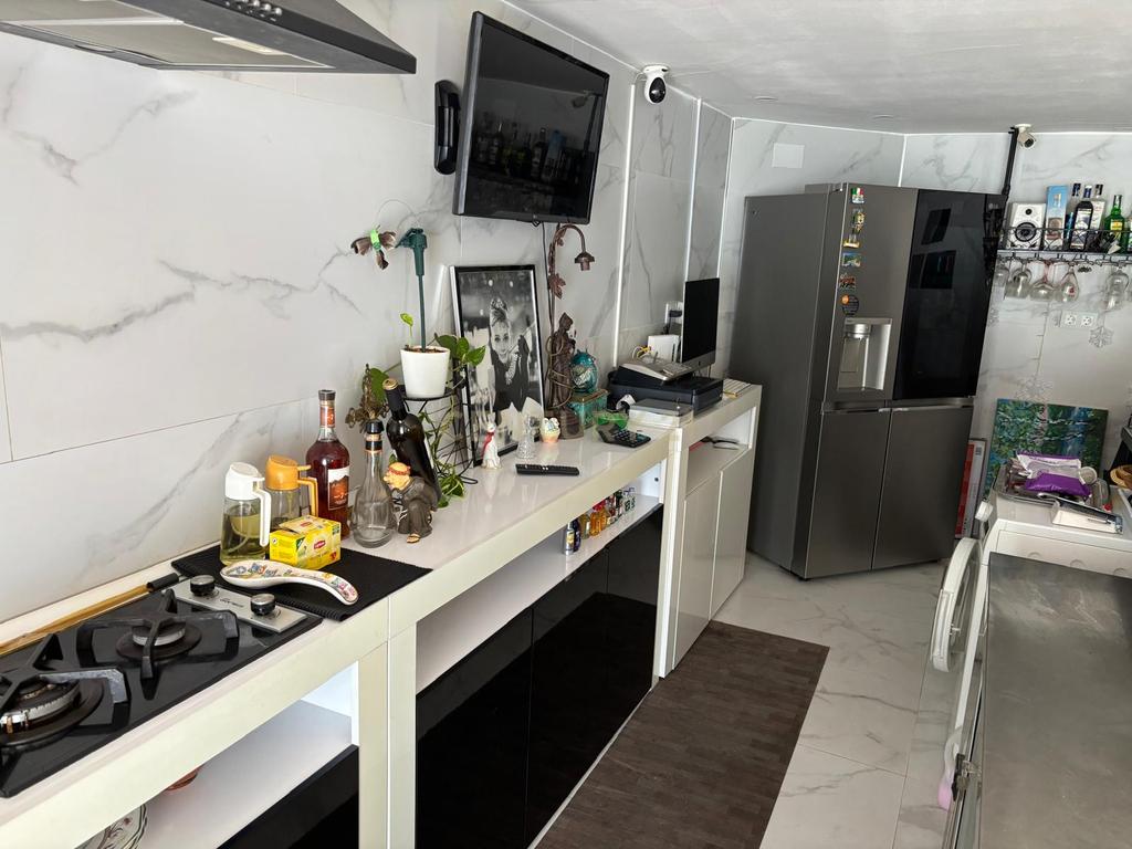À venda: Negócio em funcionamento — Pub icônico na zona de La Fossa, Calpe! 🍻 - Image 9