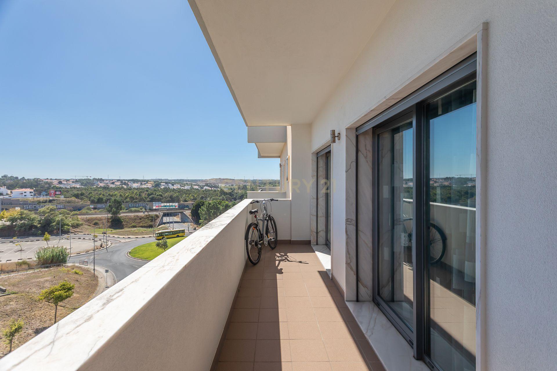 Apartamento T5 à venda em Amora, Seixal — foto 17