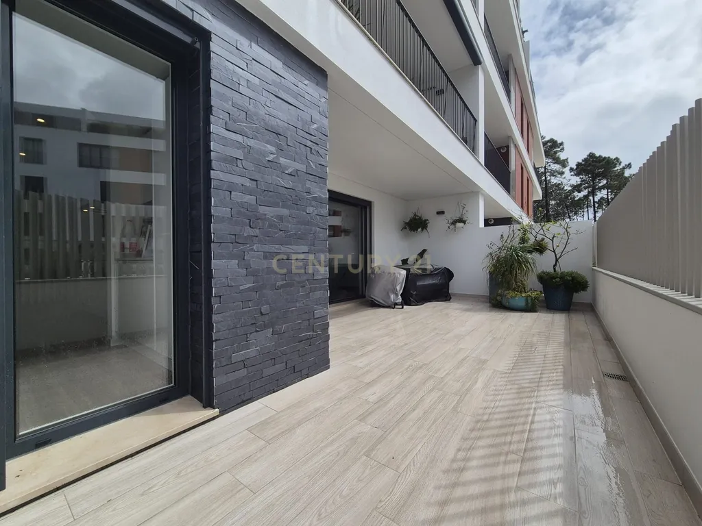 Quinta do Pinhão - VerdizelaT3 como novo, 2 terraços, 2 parqueamentos e arrecadação, prédio de 2023 - Image 10