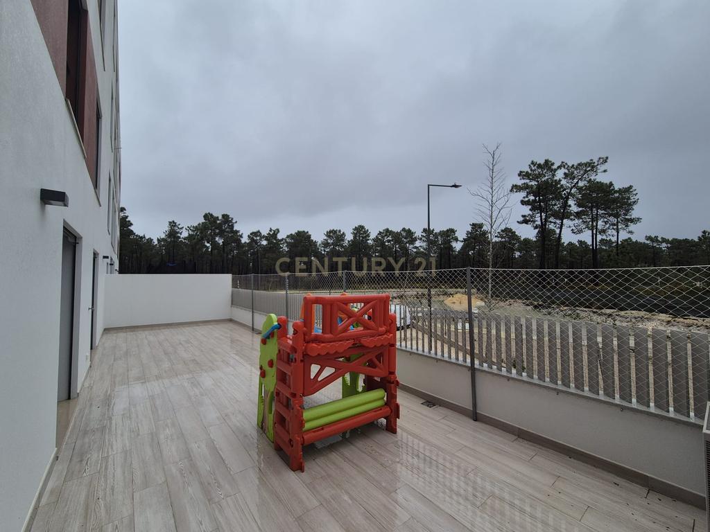 Quinta do Pinhão - VerdizelaT3 como novo, 2 terraços, 2 parqueamentos e arrecadação, prédio de 2023 - Image 15