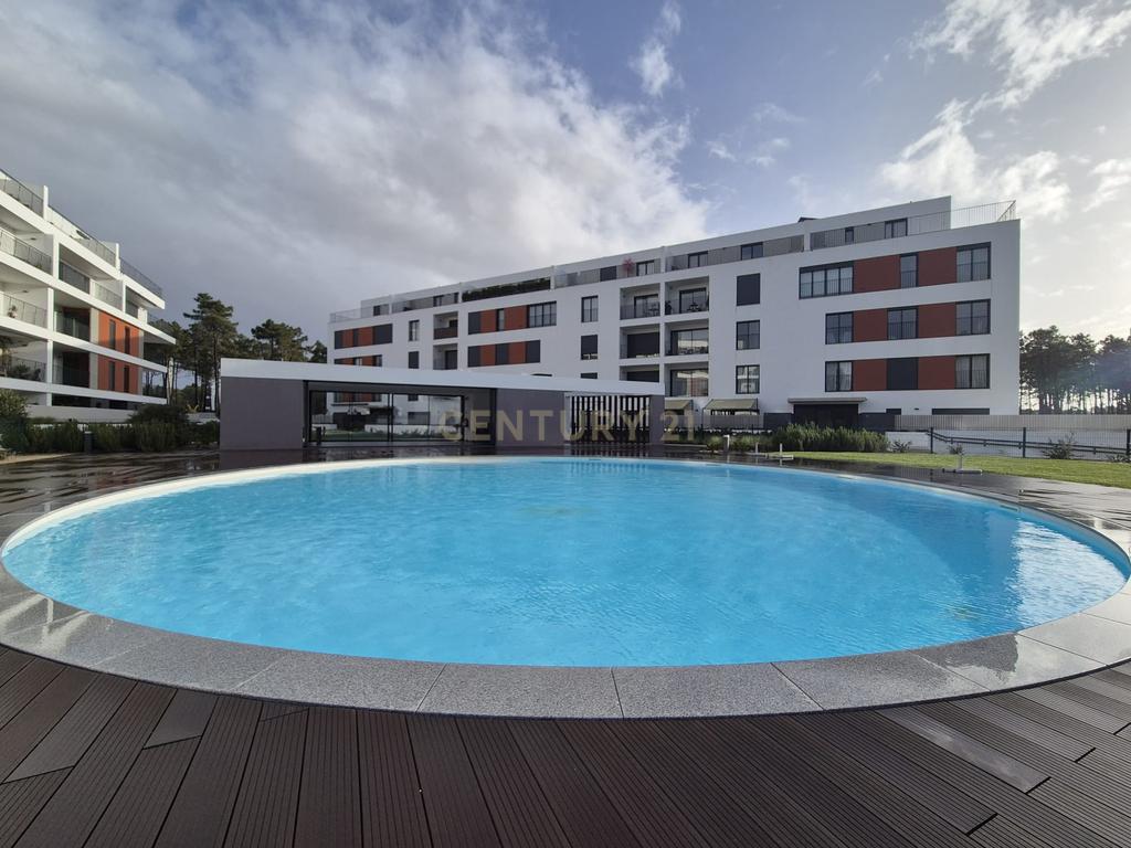 Quinta do Pinhão - VerdizelaT3 como novo, 2 terraços, 2 parqueamentos e arrecadação, prédio de 2023 - Image 2