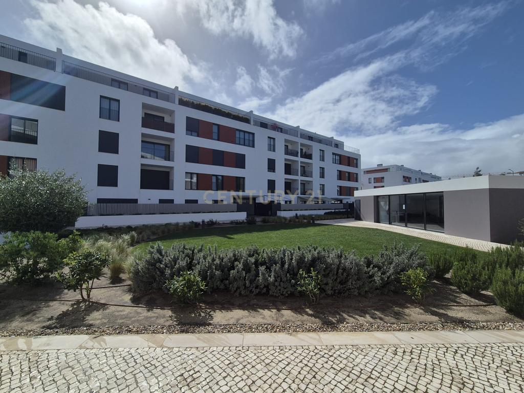 Quinta do Pinhão - VerdizelaT3 como novo, 2 terraços, 2 parqueamentos e arrecadação, prédio de 2023 - Image 29