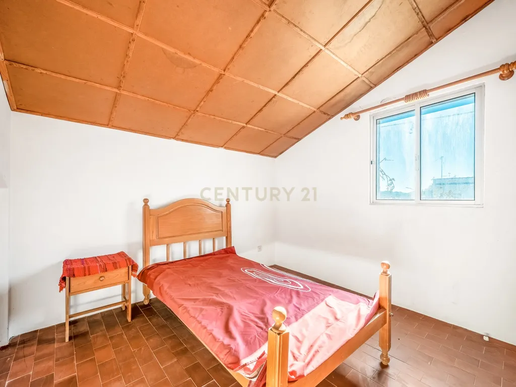 Moradia antiga T2 - Salir - Image 10