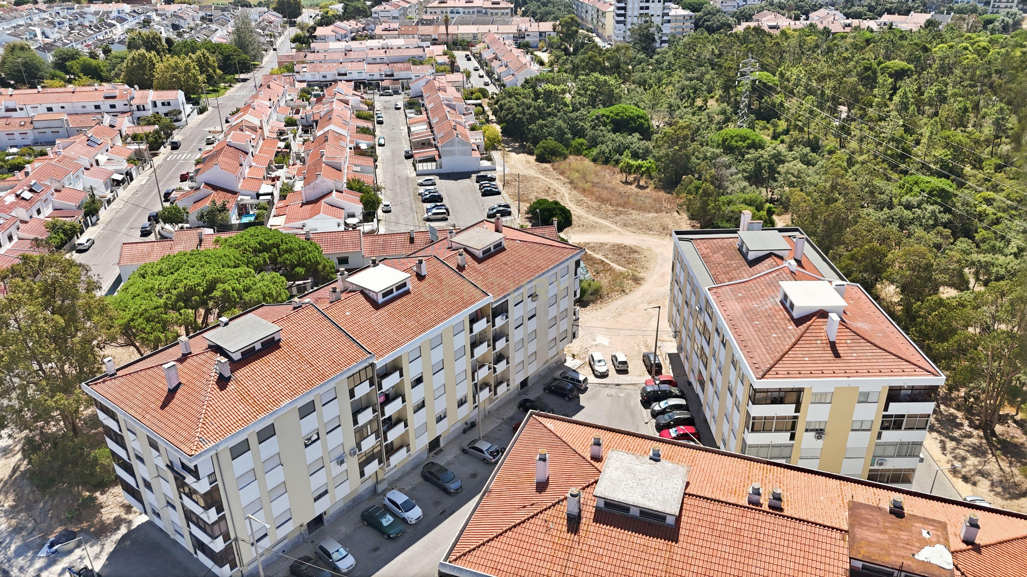 Fotografia 2 de Apartamento T4 para arrendamento - 1800€