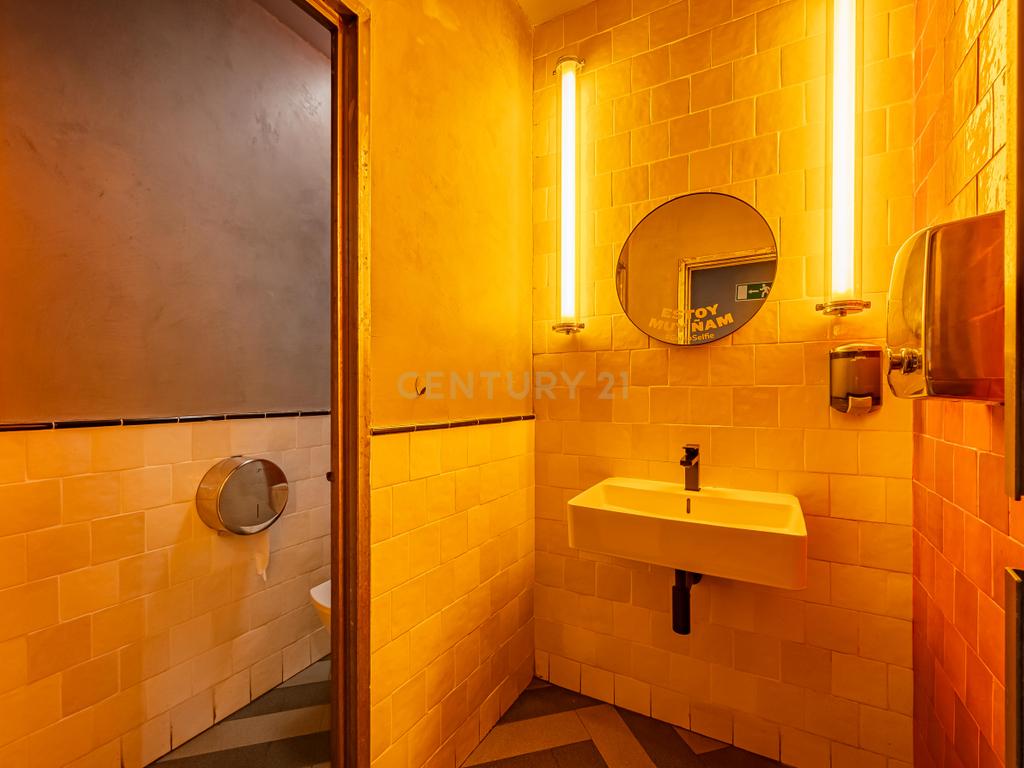 - Image 10