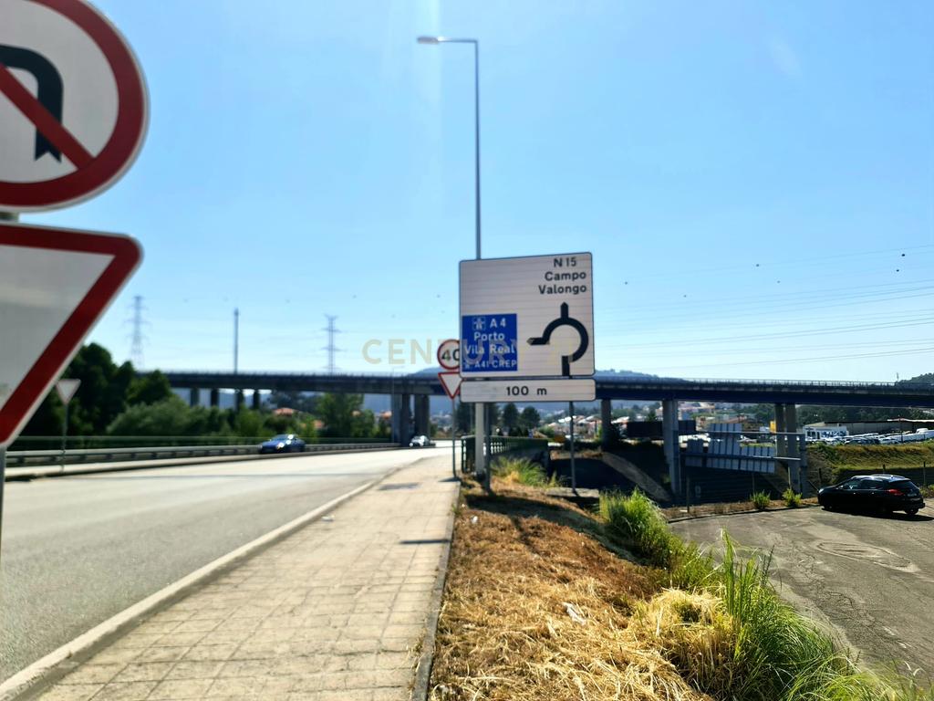 TERRENO PARA/CONSTRUÇÃO MORADIAS EM BANDA (PIP APROVADO COM PLANTAS PARA 3 HABITAÇÕES) PRÓXIMO AO POLO 1 LASKASAS E QUIM DAS FRANCESINHAS, A 2,2KM CONTINENTE E DO PARQUE DA CIDADE - REBORDOSA, PAREDES - Image 13
