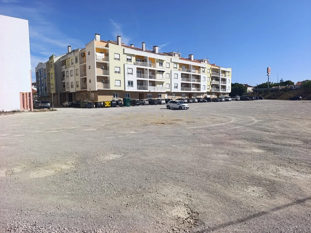 Terreno de 5.300 m para Construção (Multiusos) – Pinhal Novo, Palmela - Image 11