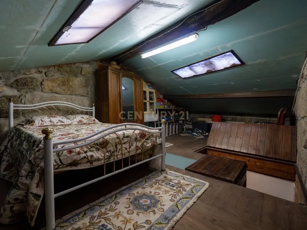 Casa Renovada T3 em Ervedal e Vila Franca da Beira - Image 31