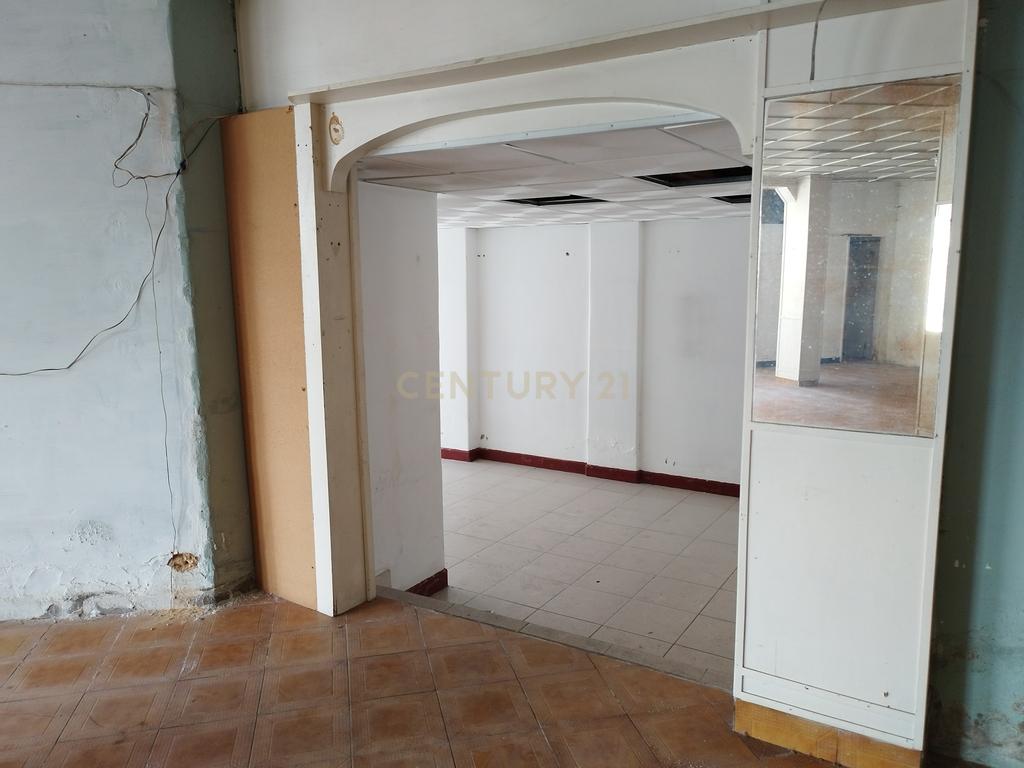 Prédio no Centro de Sacavém : Oportunidade de Investimento - Image 31