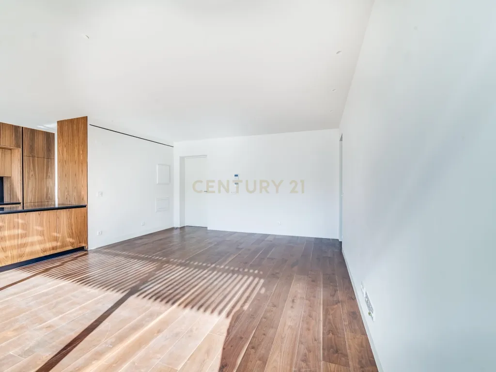 T3 na Villa dos Coches com 3 Suites e Garagem em Belém, Lisboa - Image 3