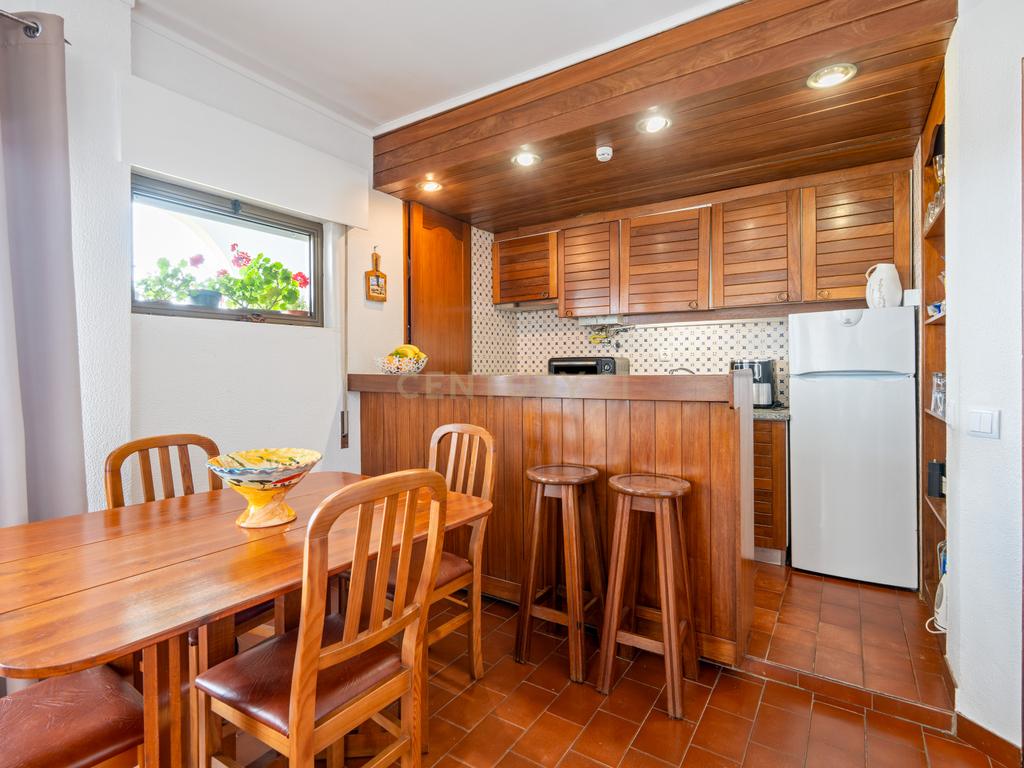 Apartamento T1 com varandas e vista mar no Parque das Amendoeiras — Vilamoura - Image 4