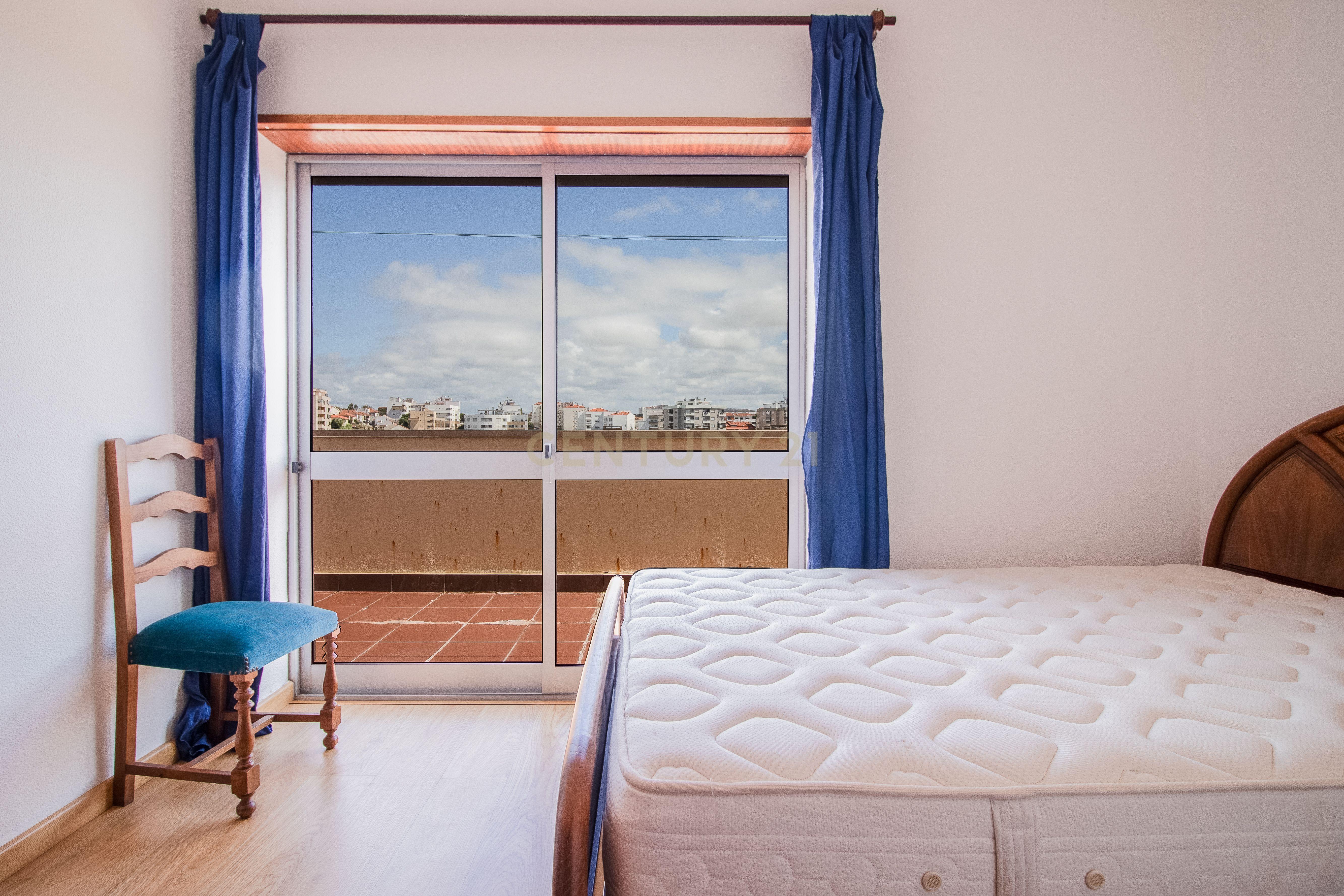 Fotografia 10 de Apartamento T1+1 com terraço no centro da Figueira da Foz