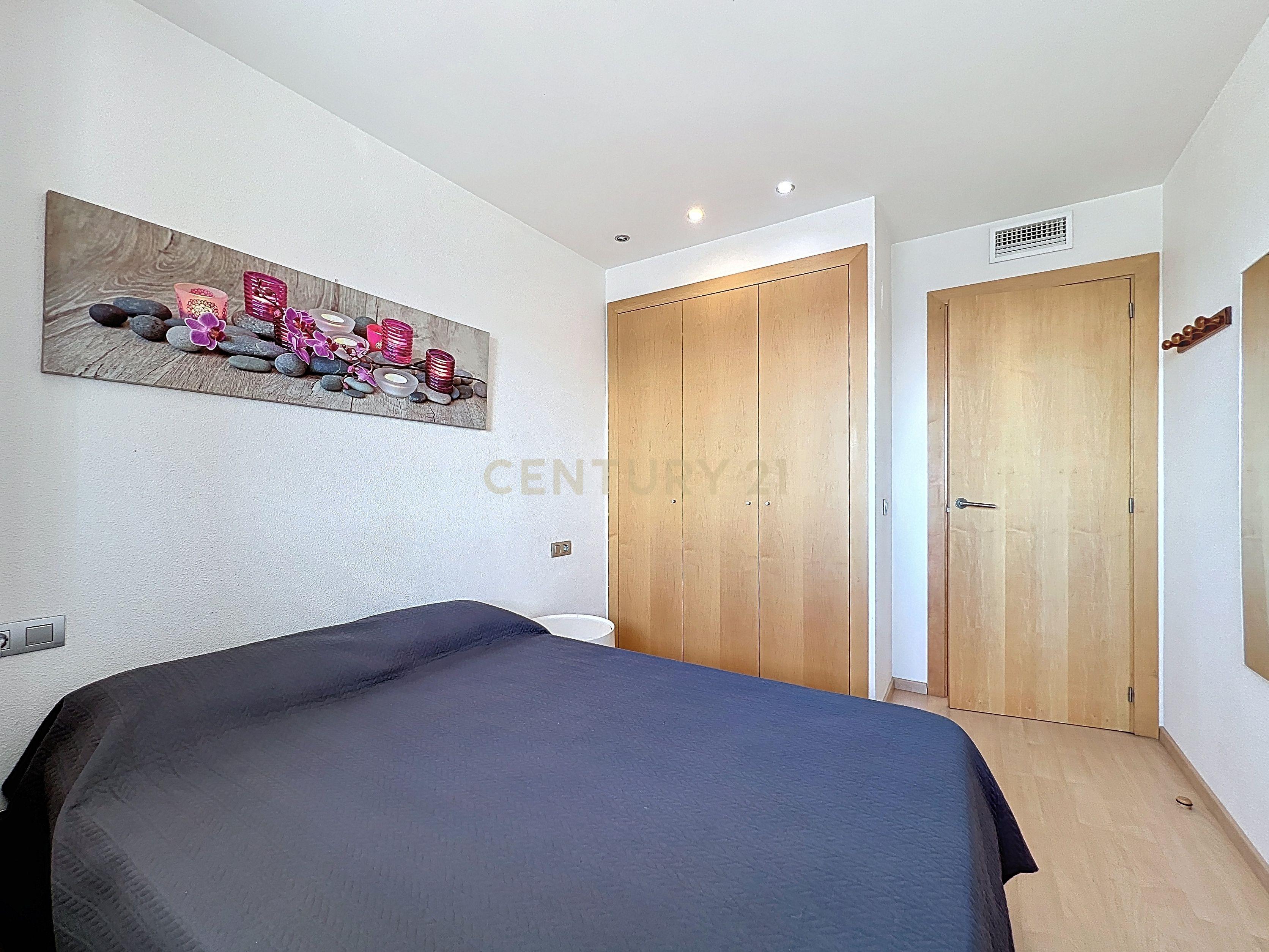 PARA VENDA - EM ROSAS NA COSTA BRAVA - EXCELENTE APARTAMENTO T1 COM VISTA PARA O MAR E PARA O CANAL - Image 14