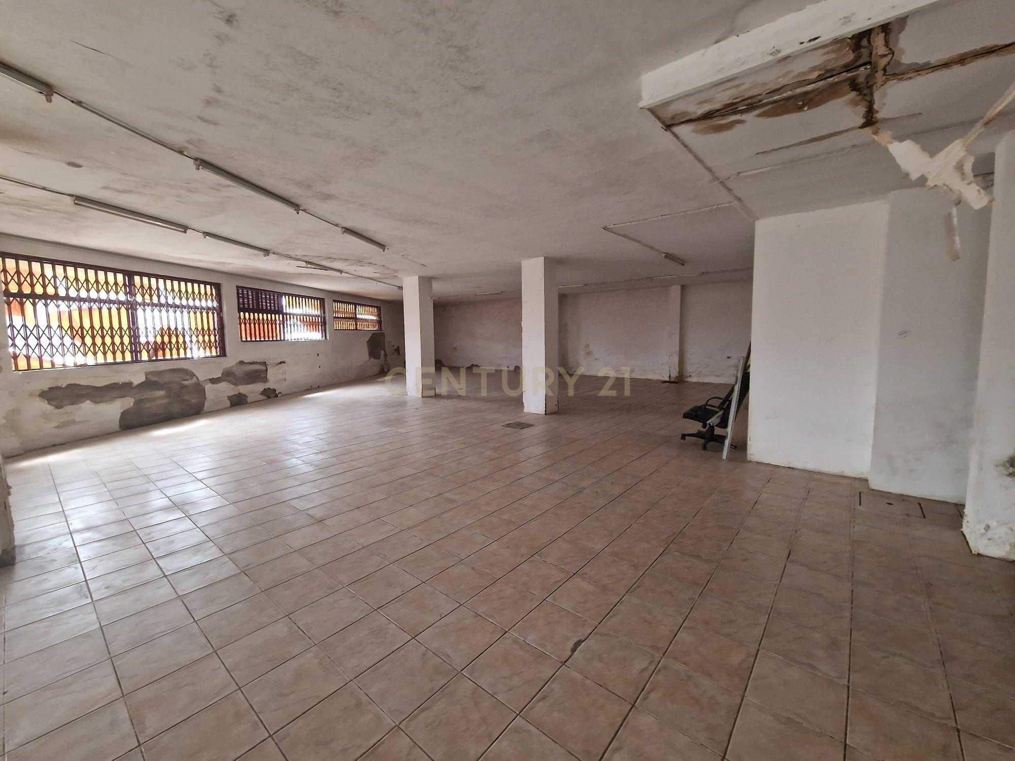 Fotografia 8 de Espaço comercial para recuperação em Delães, Vila Nova de Famalicão/GRRE-00139;GRRE-00145;GRRE-00148