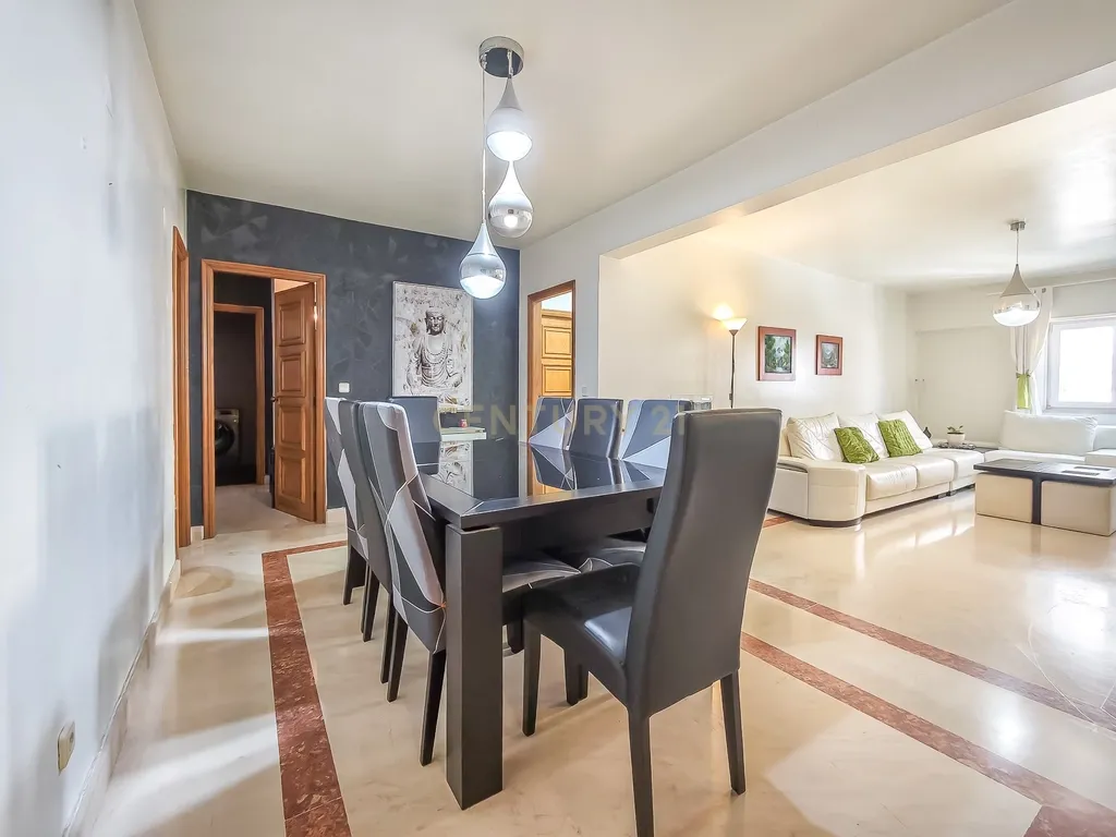 Apartamento T3 em Rinchoa/ Rio de Mouro - Image 1