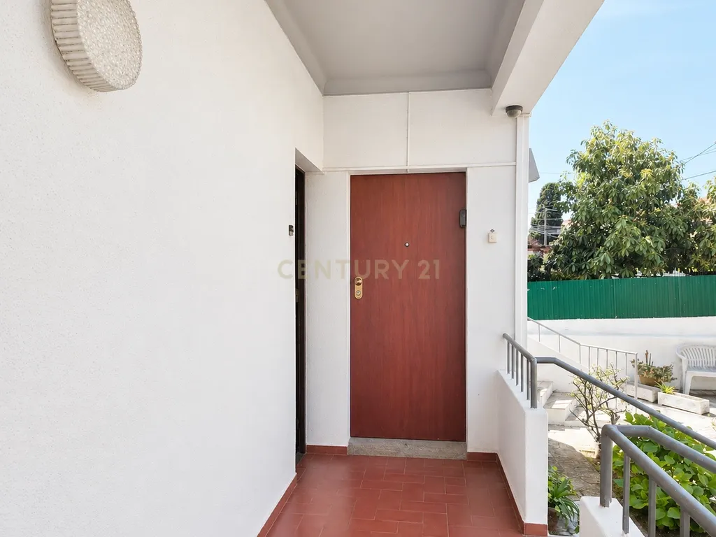 T2 com 2 Anexos arrendados | Bairro do Alcaide - Cascais - Image 22