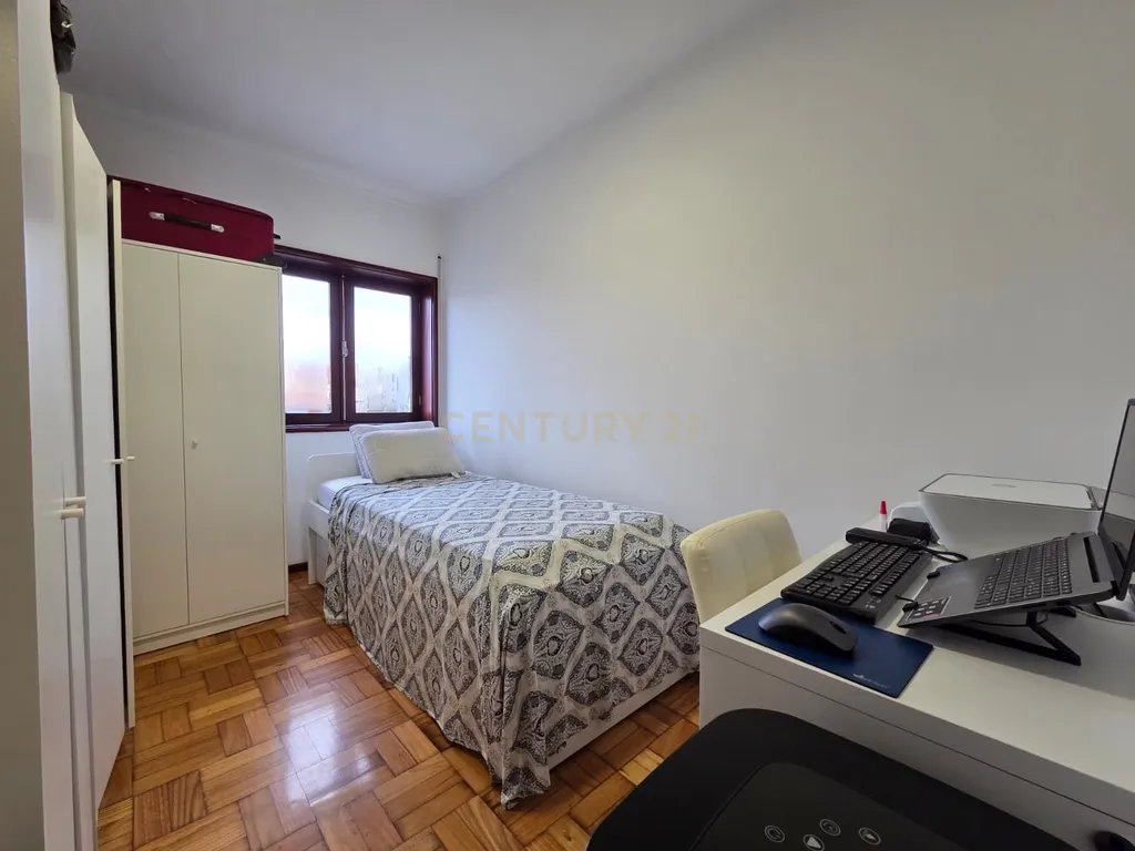Apartamento T2 | S. Mamede de Infesta | Próximo ao HSJ | Transportes - Image 11