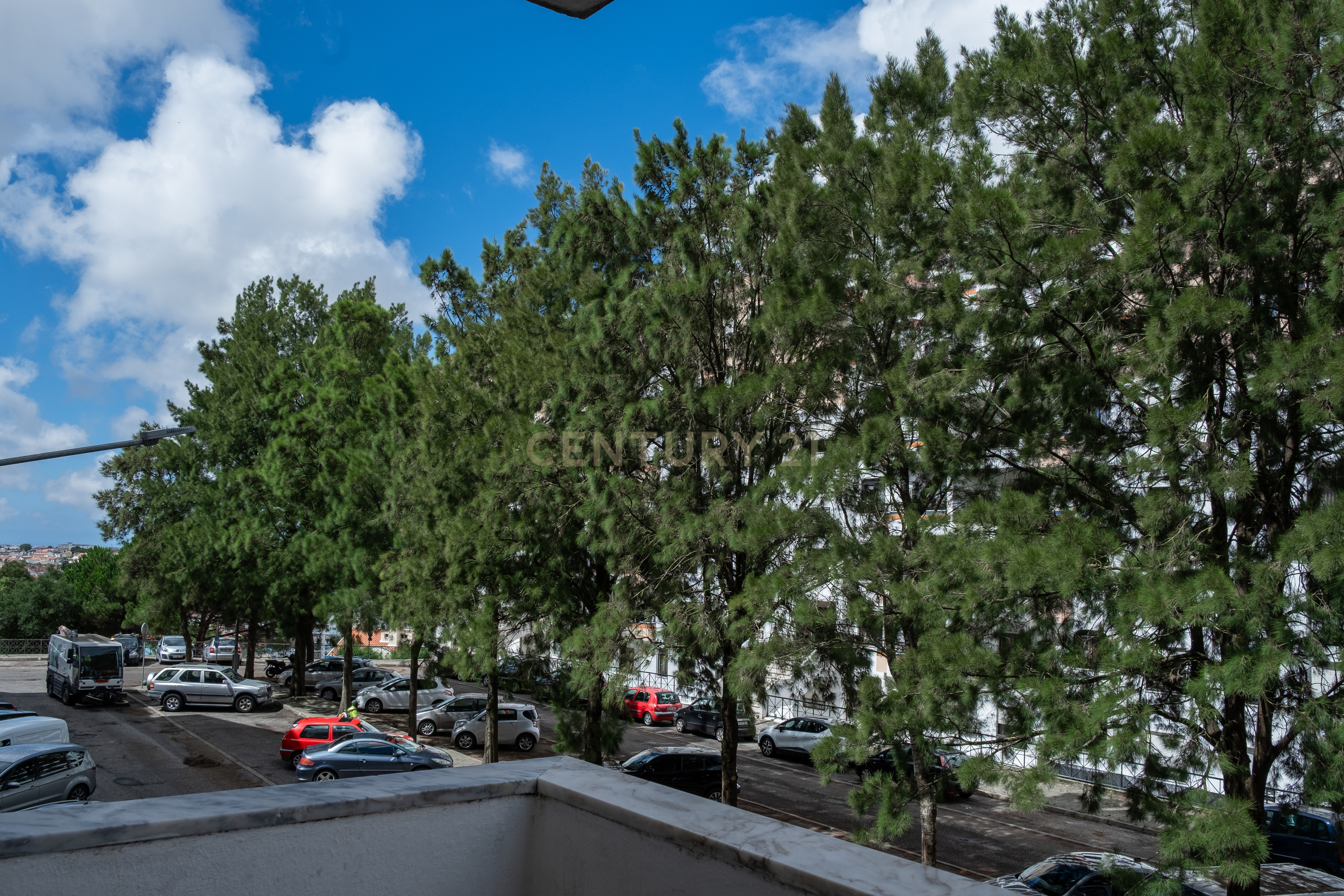 Fotografia 8 de T2 Remodelado na Tapada das Mercês - Sintra