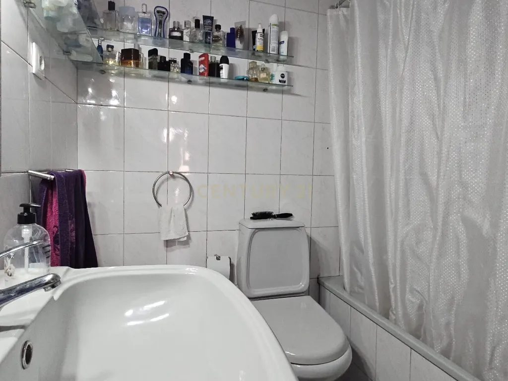 Moradia T4 Bi-Familiar em Primeira Linha de Mar – Vila do Conde - Image 24