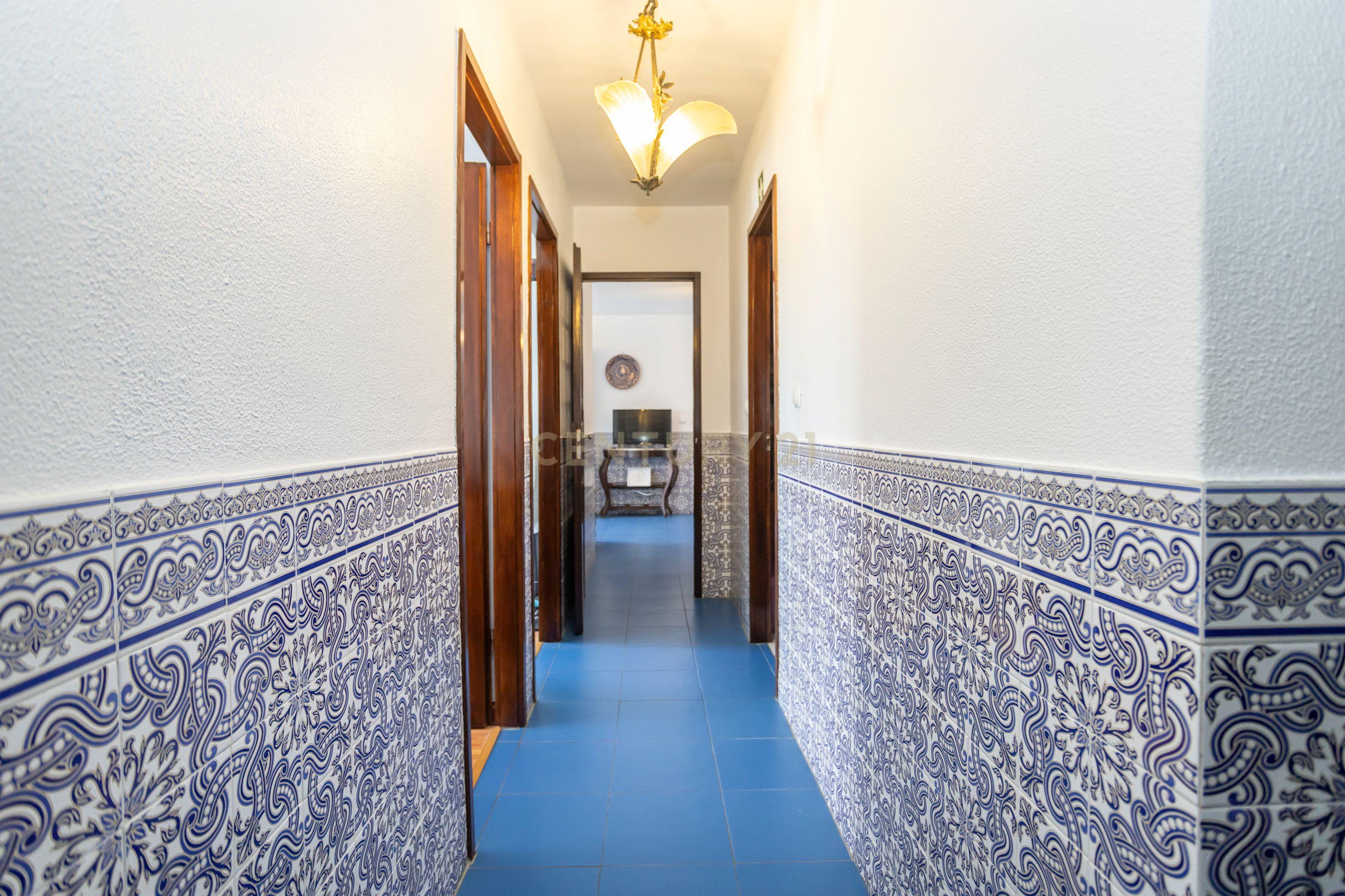 Apartment in Palmela, Carvalhos - More